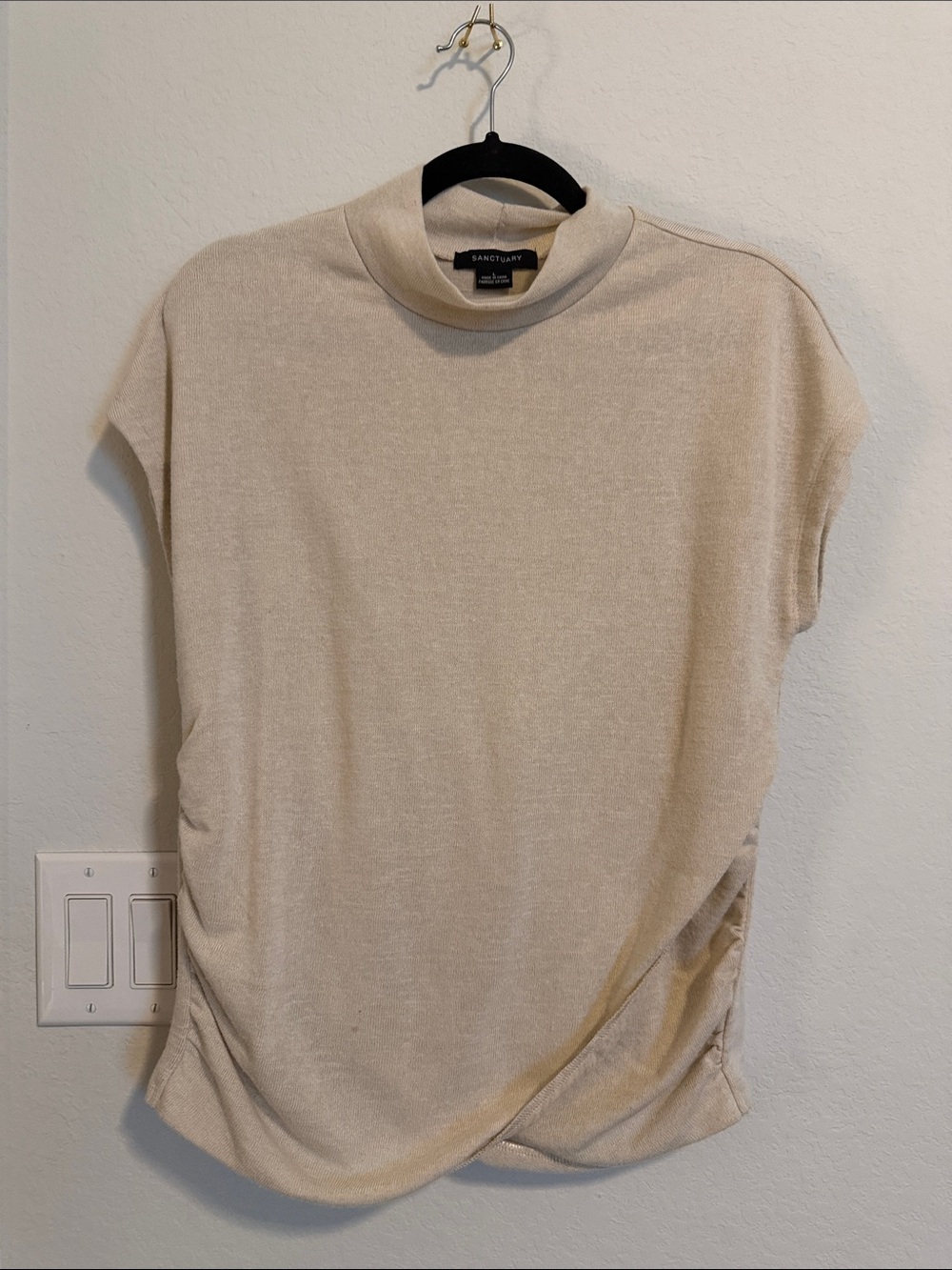 Sanctuary Ivory Short Sleeve Mock Neck Top